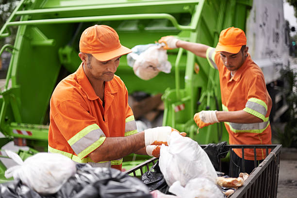 Best Shed Removal  in Santa Ana, CA